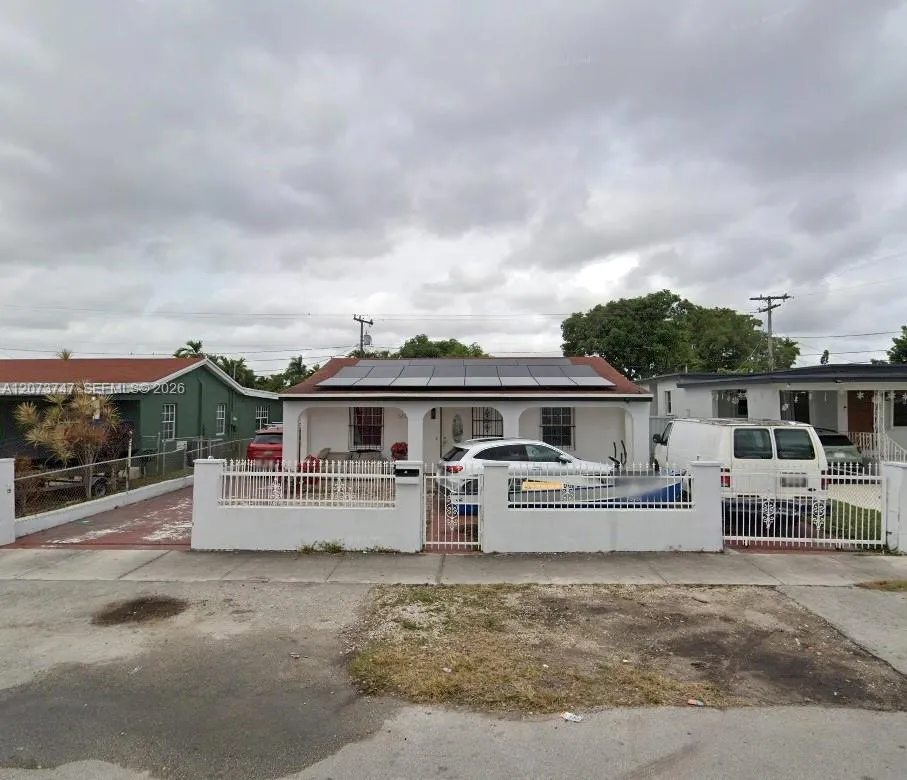Listing  3627 NW 18th Street, Miami, FL 33125, Miami, FL 33125