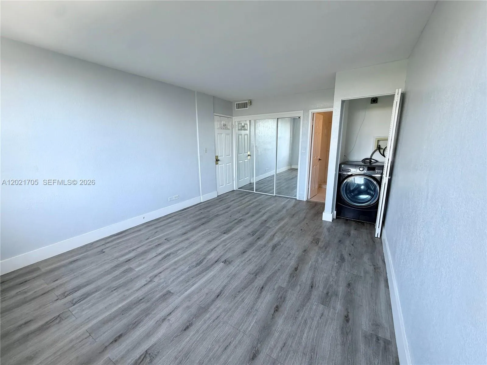 Listing  3660 NE 166th Street 414, North Miami Beach, FL 33160, North Miami Beach, FL 33160