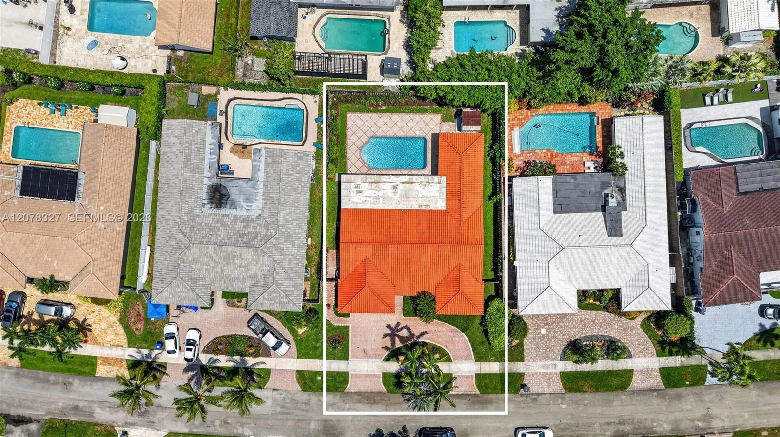 View details of listing 3661 N 52nd Avenue, Hollywood, FL 33021 Hollywood with MLS#