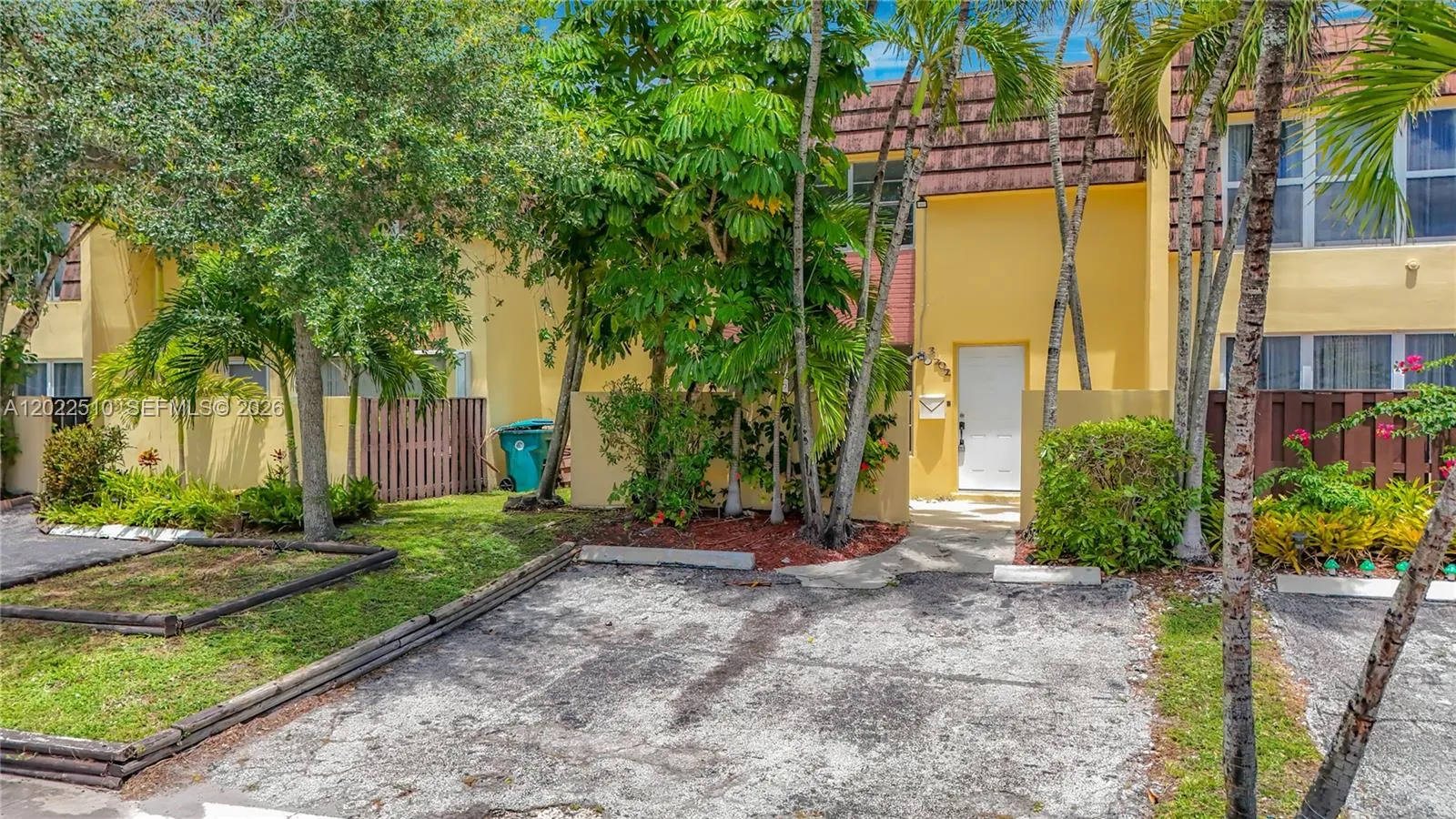 Listing  3702 SW 60th Terrace 31, Davie, FL 33314, Davie, FL 33314