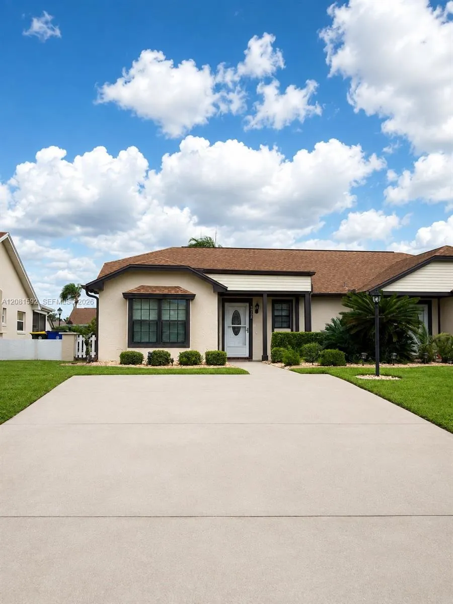 View details of listing 3728 Catalina Drive, Sebring, FL 33872 Sebring with MLS#