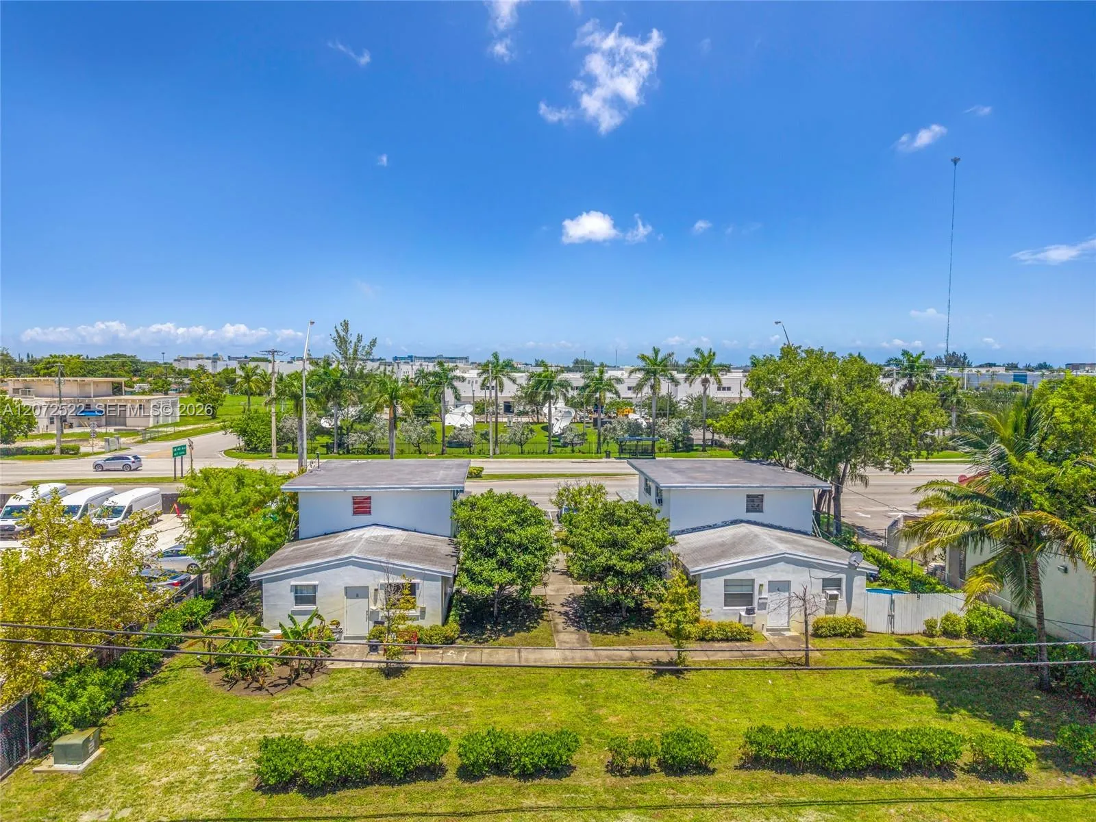Listing  3740 W Hallandale Beach Boulevard 1-8, Hollywood, FL 33023, Hollywood, FL 33023