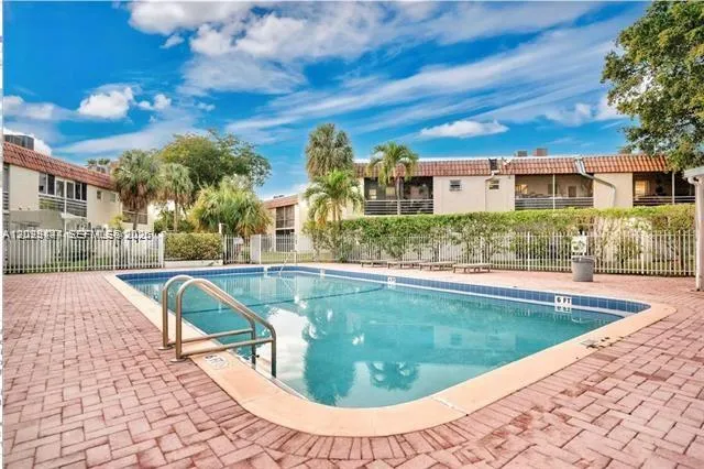 View details of listing 3777 NW 78th Avenue 48C, Davie, FL 33024 Davie with MLS# 