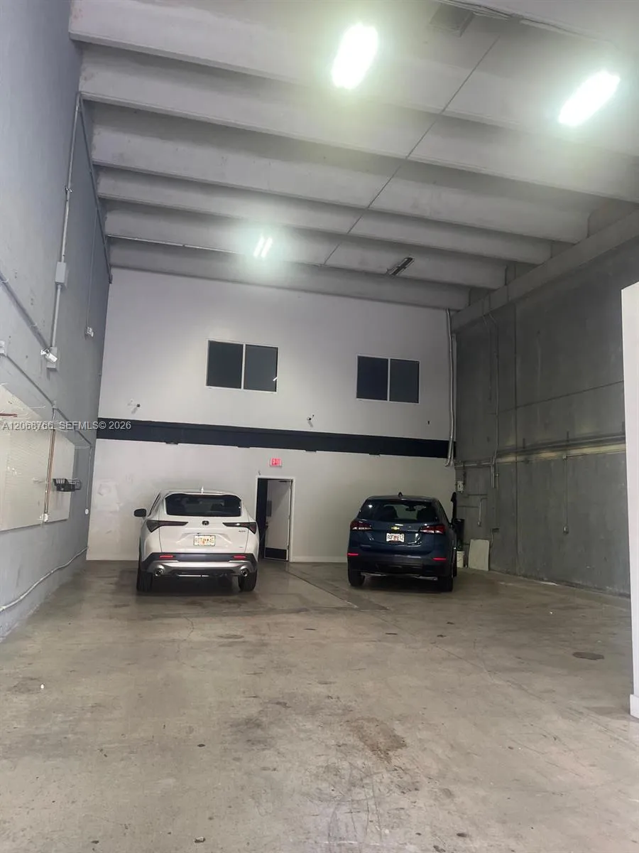 View details of listing 3803 NW 125th Street 8, Opa-Locka, FL 33054 Opa-Locka with MLS#