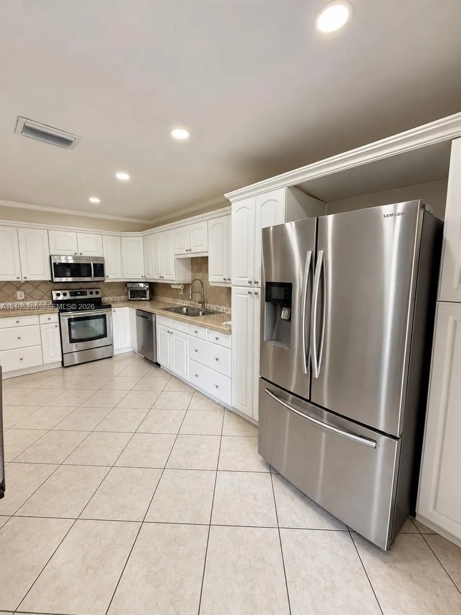 Listing  3851 NW 110th Avenue N-S, Coral Springs, FL 33065, Coral Springs, FL 33065