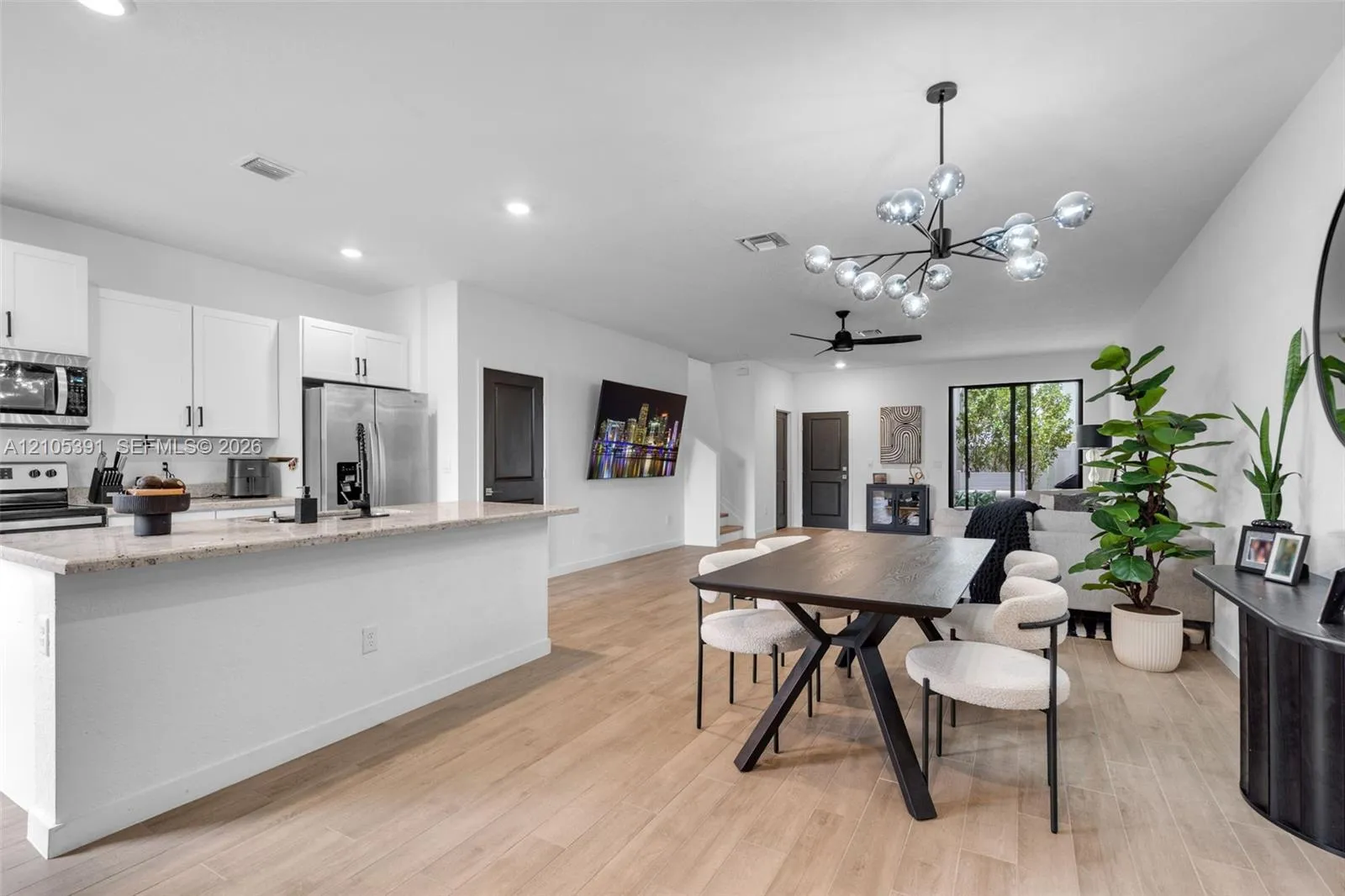 View details of listing 387 NW 17th Street, Fort Lauderdale, FL 33311 Fort Lauderdale with MLS#