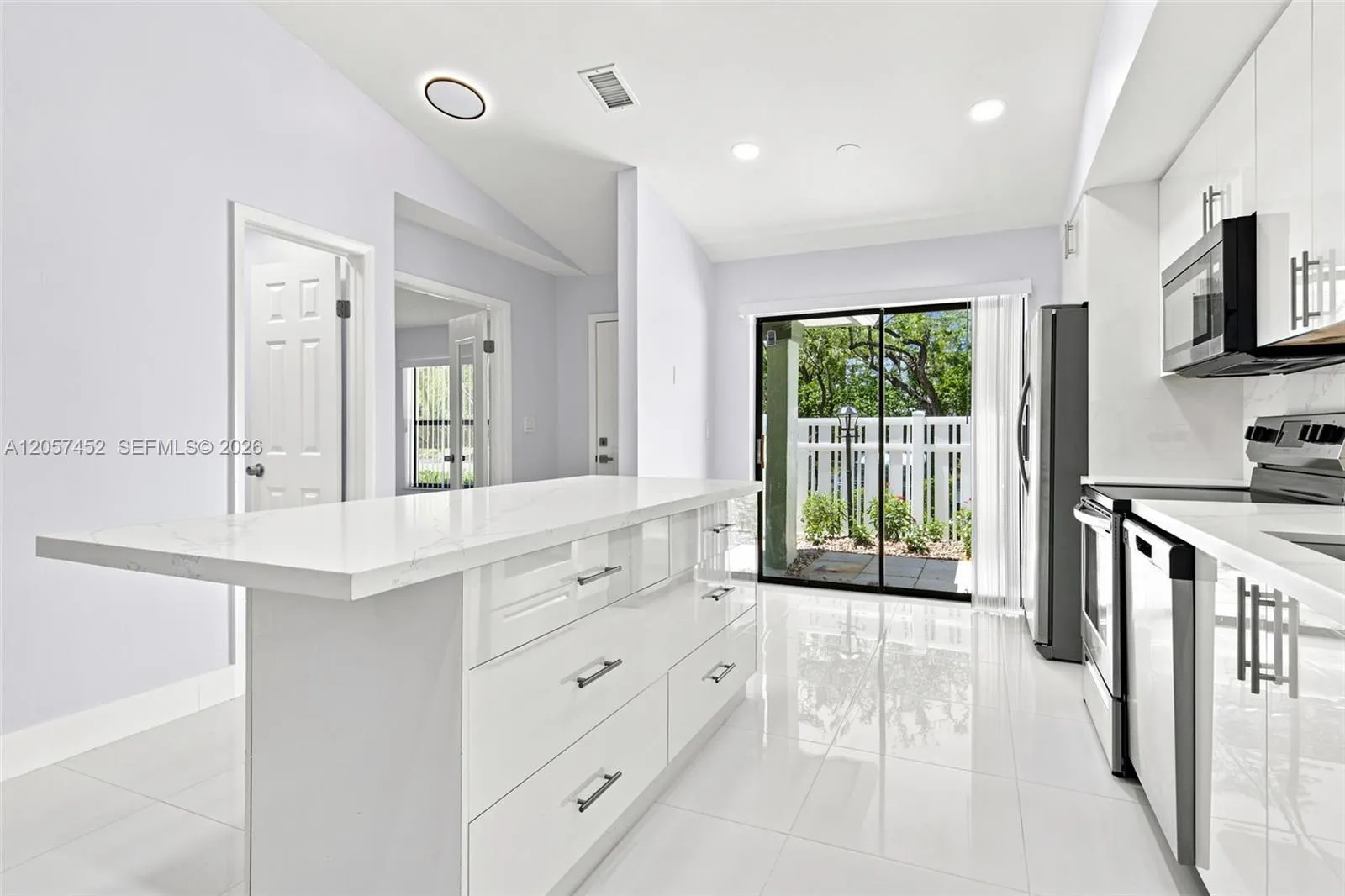 Listing  3895 N Carambola Circle N 29128, Coconut Creek, FL 33066, Coconut Creek, FL 33066