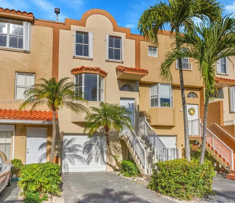 Listing  390 NW 86th Court 803, Miami, FL 33126, Miami, FL 33126