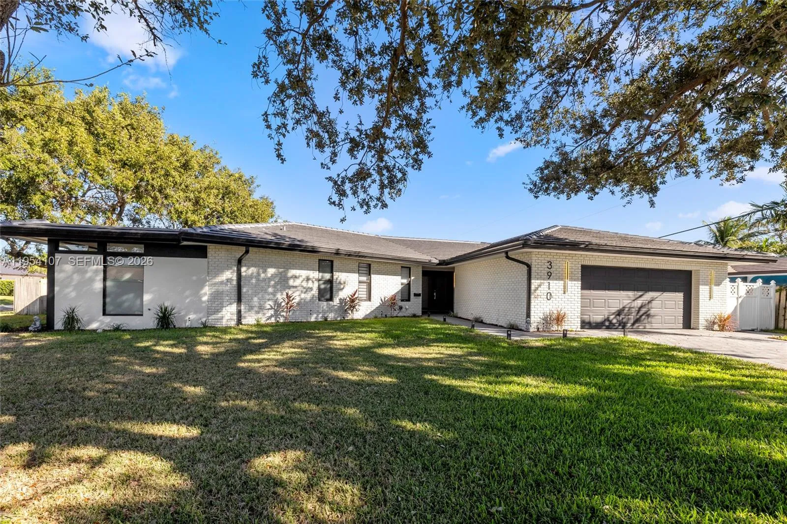 Listing  3910 NE 27th Terrace, Lighthouse Point, FL 33064, Lighthouse Point, FL 33064