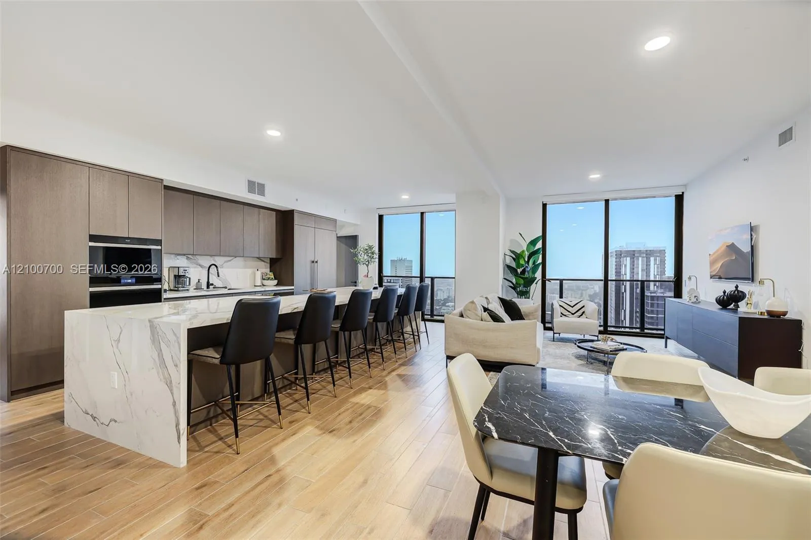 View details of listing 398 NE 5th Street 3718-3719, Miami, FL 33132 Miami with MLS# 