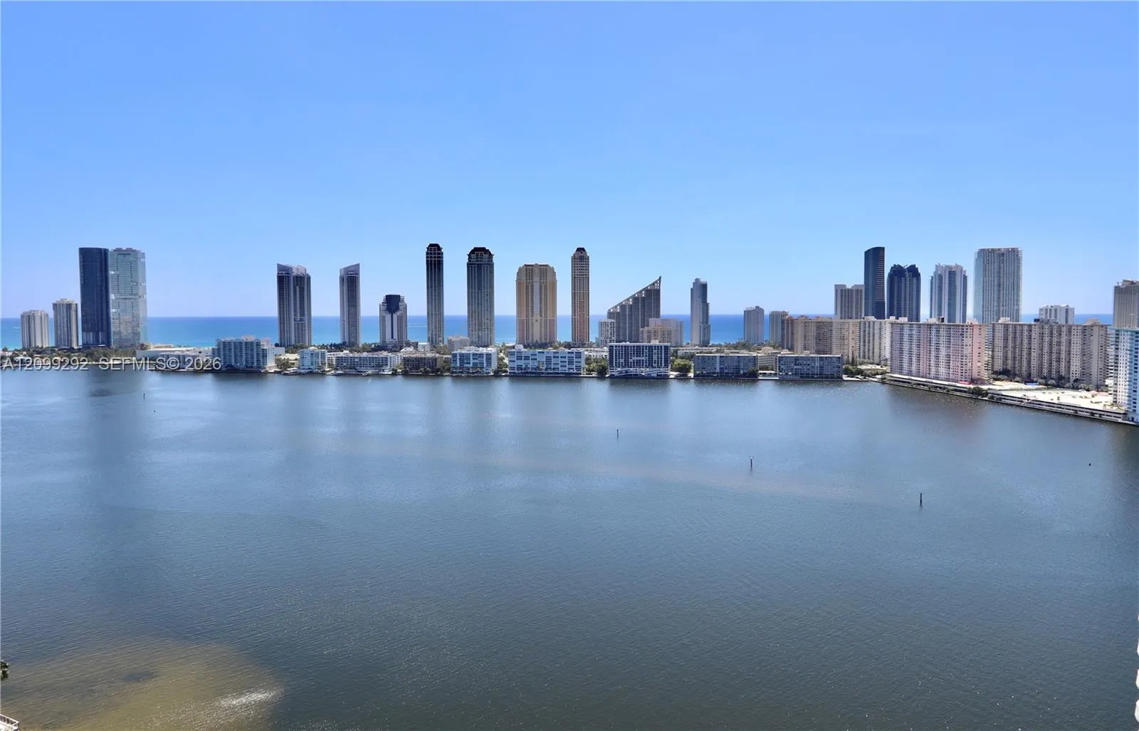 View details of listing 4000 Island Boulevard 1604, Aventura, FL 33160 Aventura with MLS# 