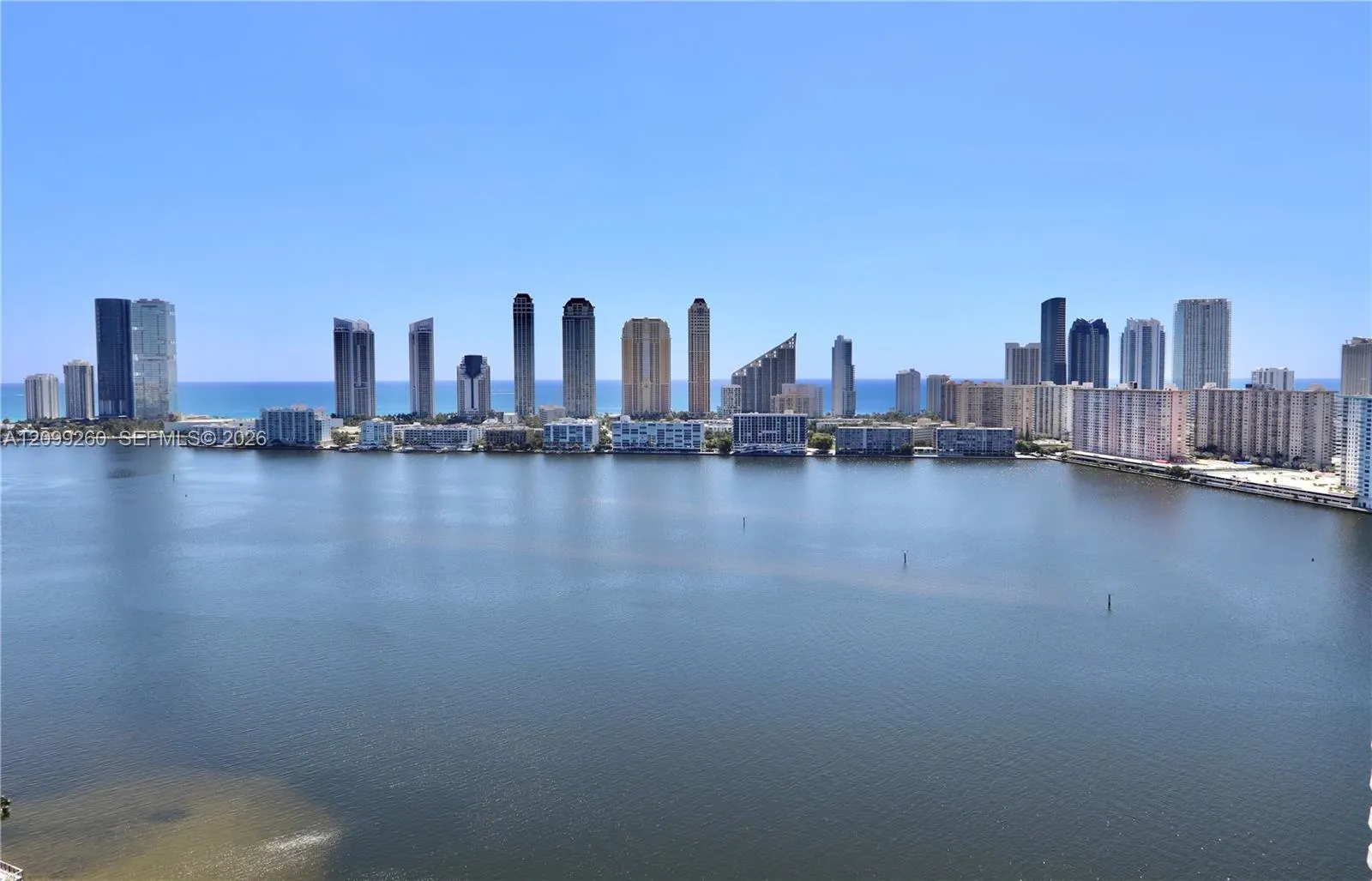 View details of listing 4000 Island Boulevard 1704, Aventura, FL 33160 Aventura with MLS# 