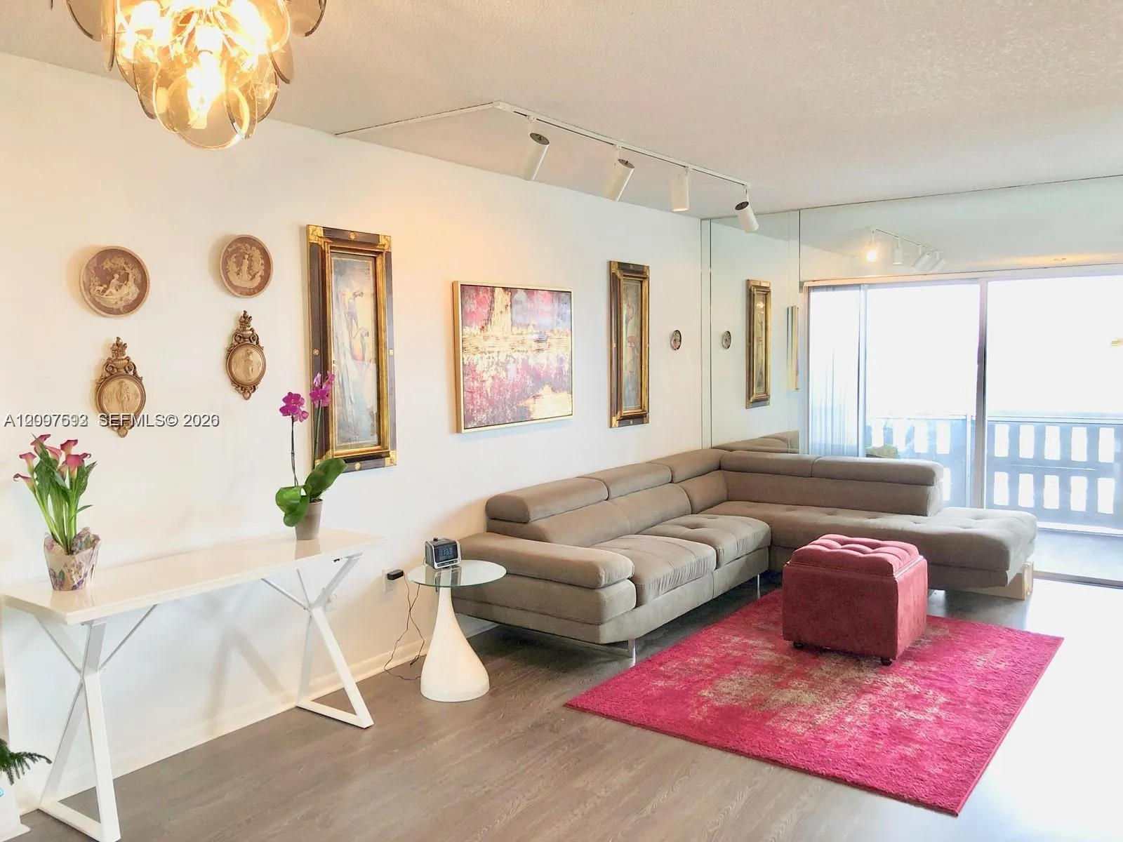 Listing  4001 Hillcrest Drive PH6, Hollywood, FL 33021, Hollywood, FL 33021
