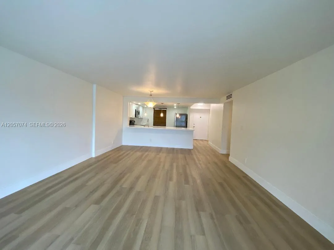 Listing  401 SE 3rd Street 405, Dania Beach, FL 33004, Dania Beach, FL 33004