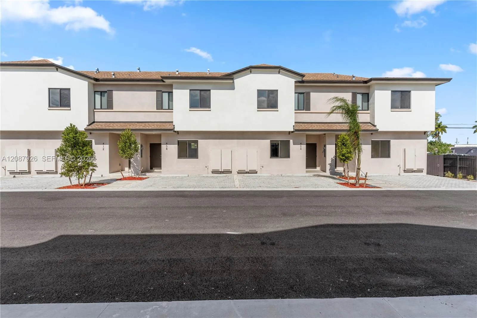 View details of listing 401 SW Palm Terrace 401, Florida City, FL 33034 Florida City with MLS#
