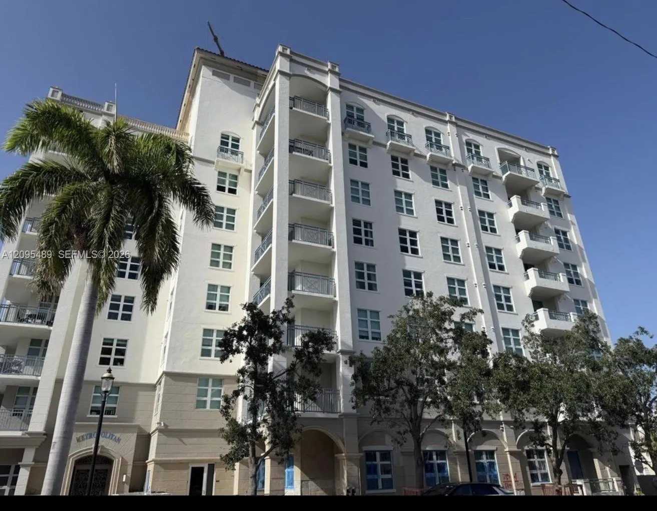Listing  403 S Sapodilla Avenue 104, West Palm Beach, FL 33401, West Palm Beach, FL 33401