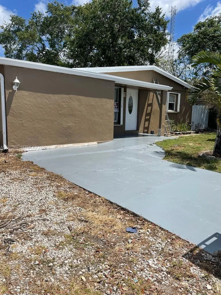 Listing  4041 SW 50th Street, Dania Beach, FL 33314, Dania Beach, FL 33314