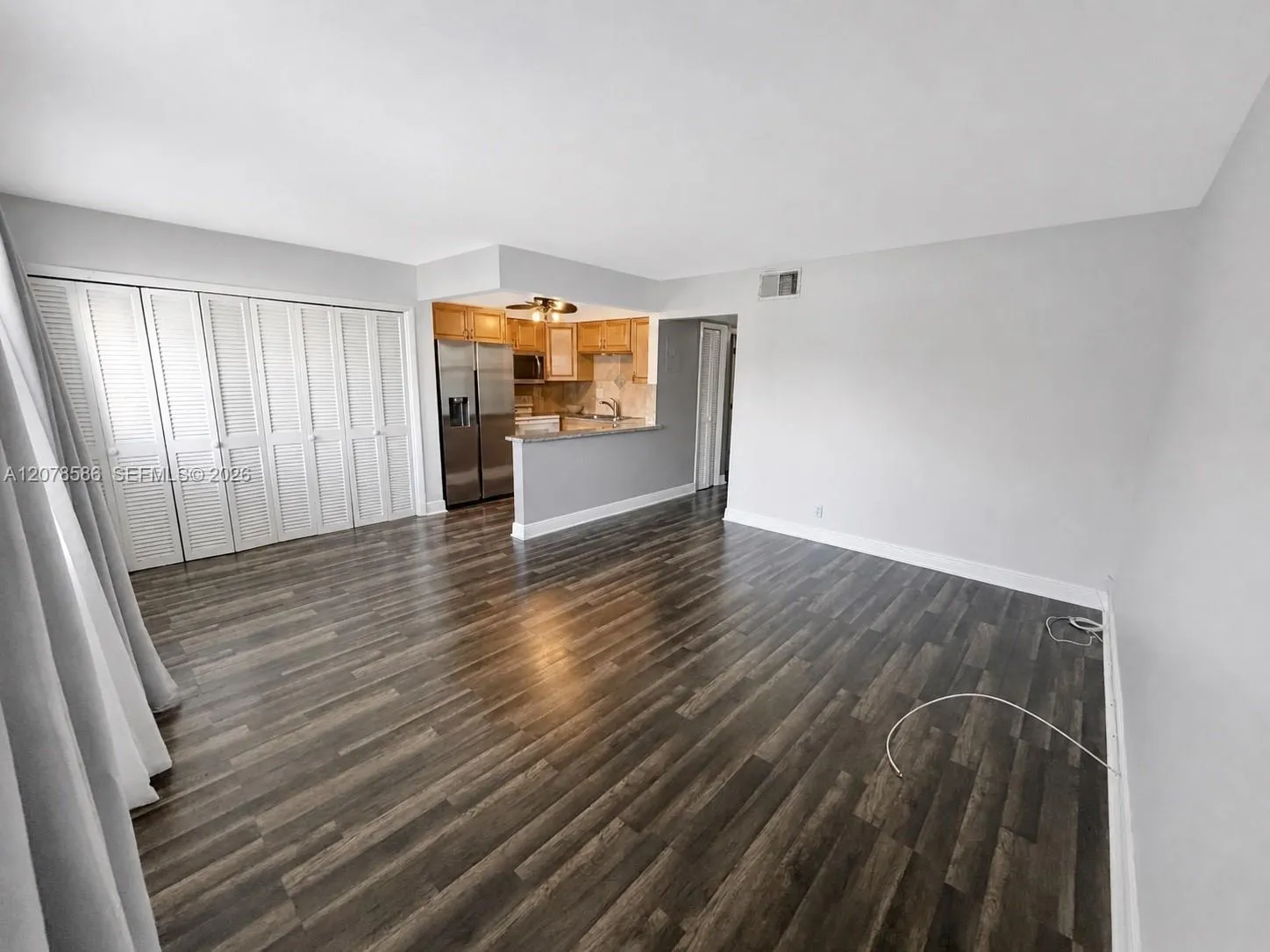 View details of listing 4050 NE 12th Terrace 11-1, Oakland Park, FL 33334 Oakland Park with MLS#