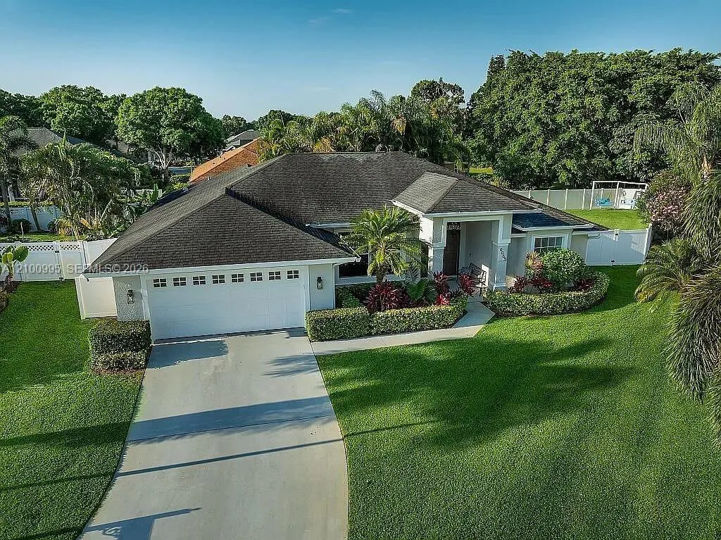 Listing  4065 9th Place, Vero Beach, FL 32960, Vero Beach, FL 32960