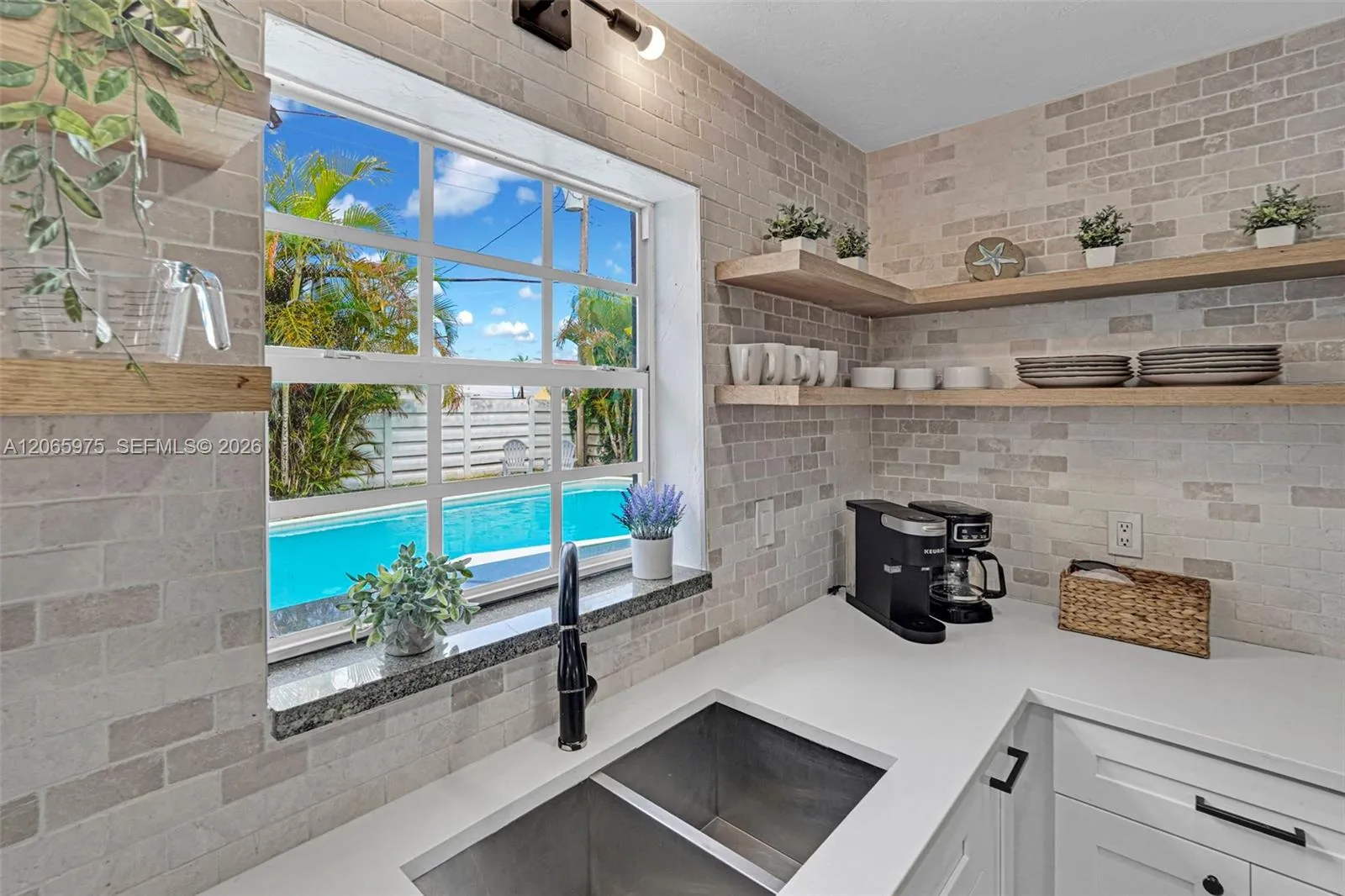 Listing  407 S 56th Terrace, Hollywood, FL 33023, Hollywood, FL 33023