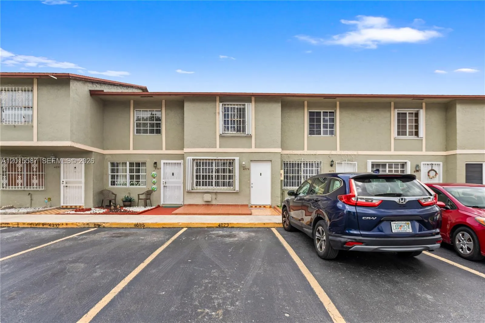 Listing  4079 W 9th Lane 74, Hialeah, FL 33012, Hialeah, FL 33012