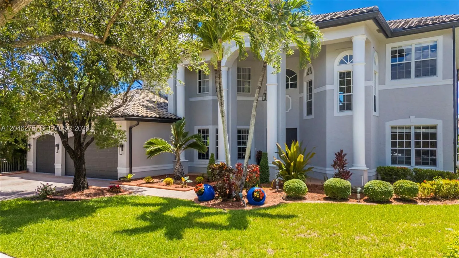 View details of listing 4135 SW 186th Way, Miramar, FL 33029 Miramar with MLS#