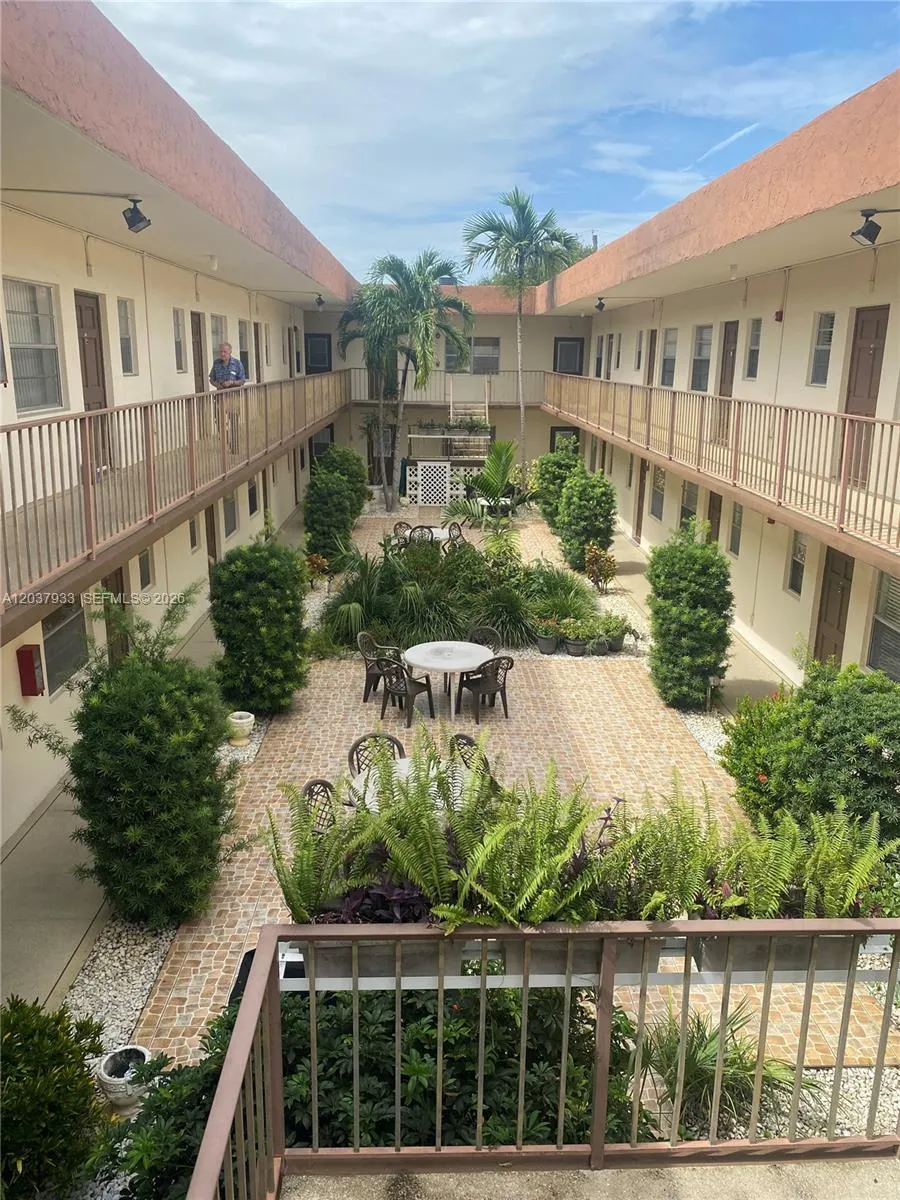 View details of listing 415 NE 2nd Street 222, Hallandale Beach, FL 33009 Hallandale Beach with MLS# 