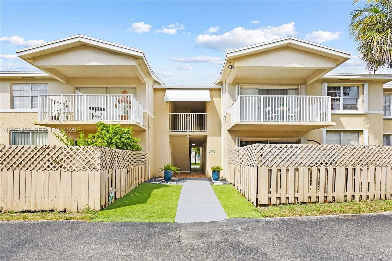 Listing  4154 NW 79th Avenue 2A, Doral, FL 33166, Doral, FL 33166