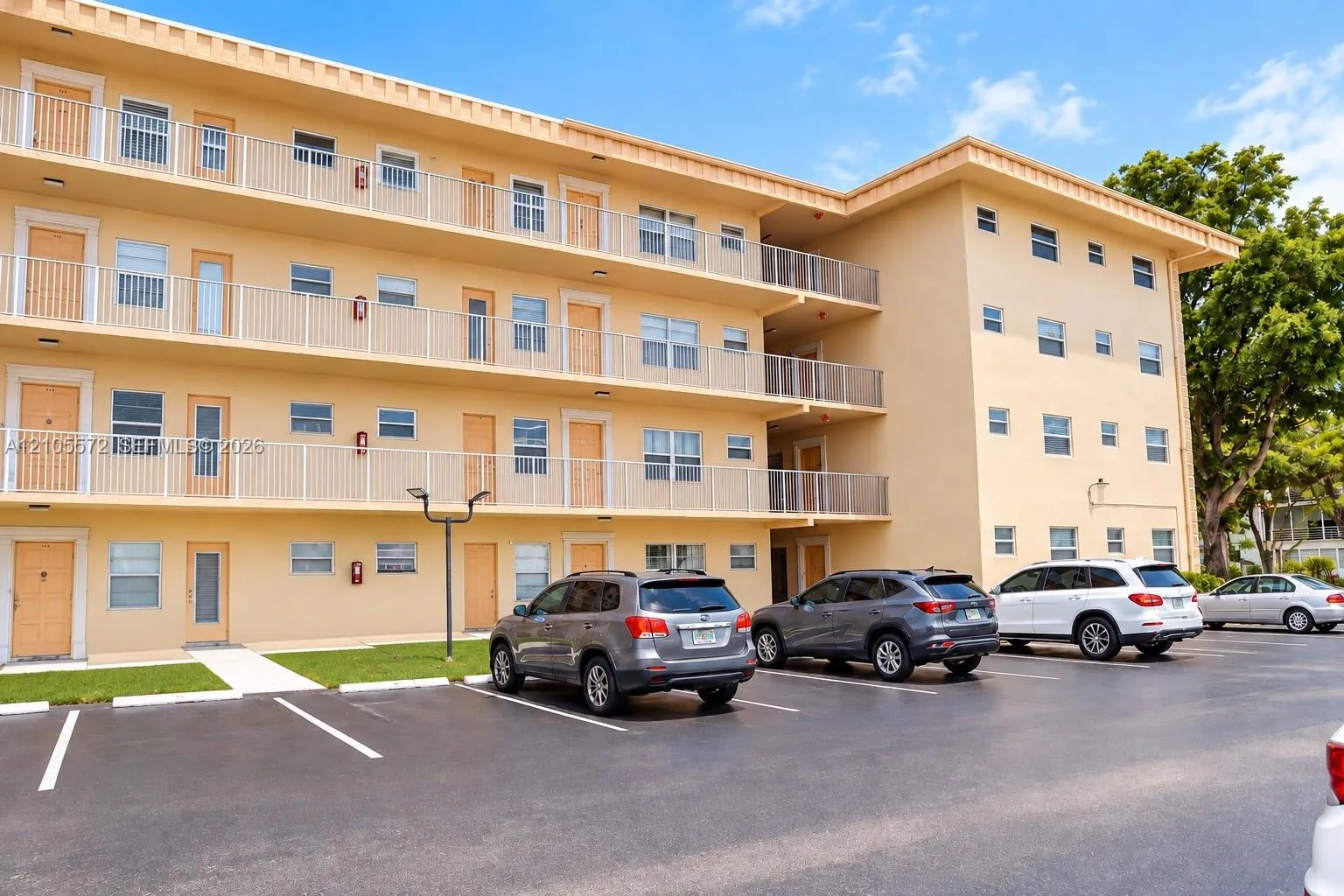 View details of listing 4191 NW 41st Street 217, Lauderdale Lakes, FL 33319 Lauderdale Lakes with MLS# 