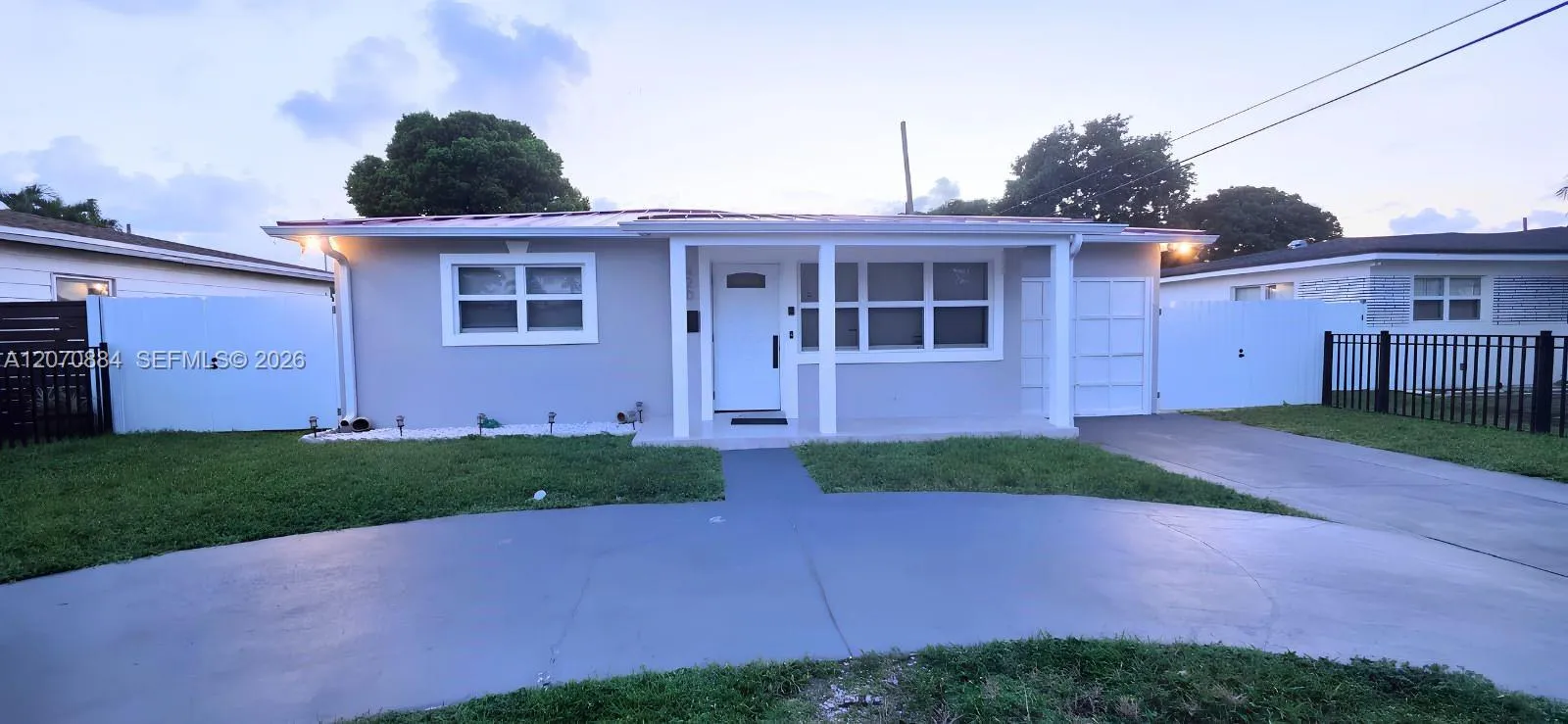 Listing  420 S 28th Avenue, Hollywood, FL 33020, Hollywood, FL 33020