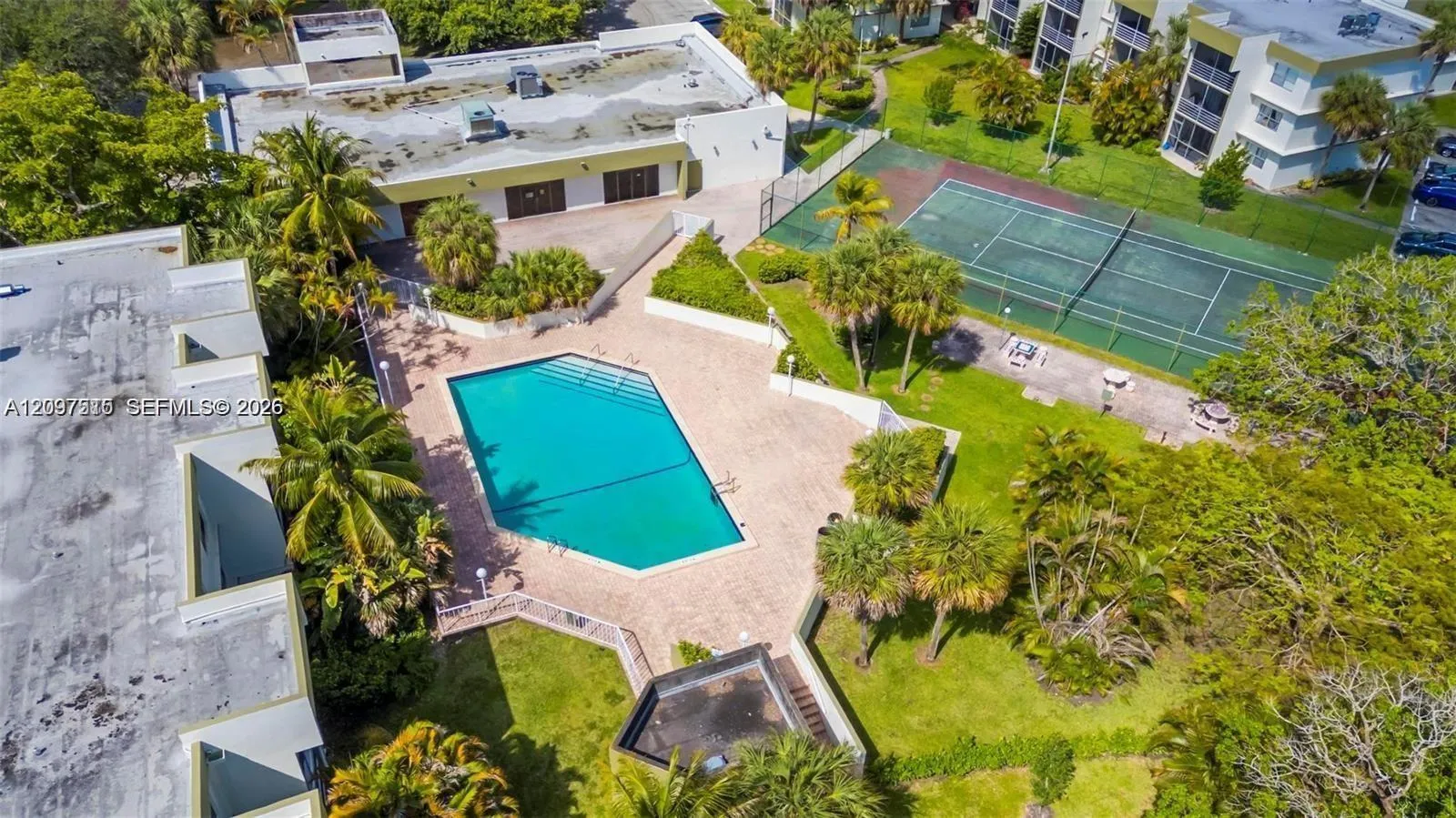 View details of listing 4235 N University Drive 115, Sunrise, FL 33351 Sunrise with MLS#