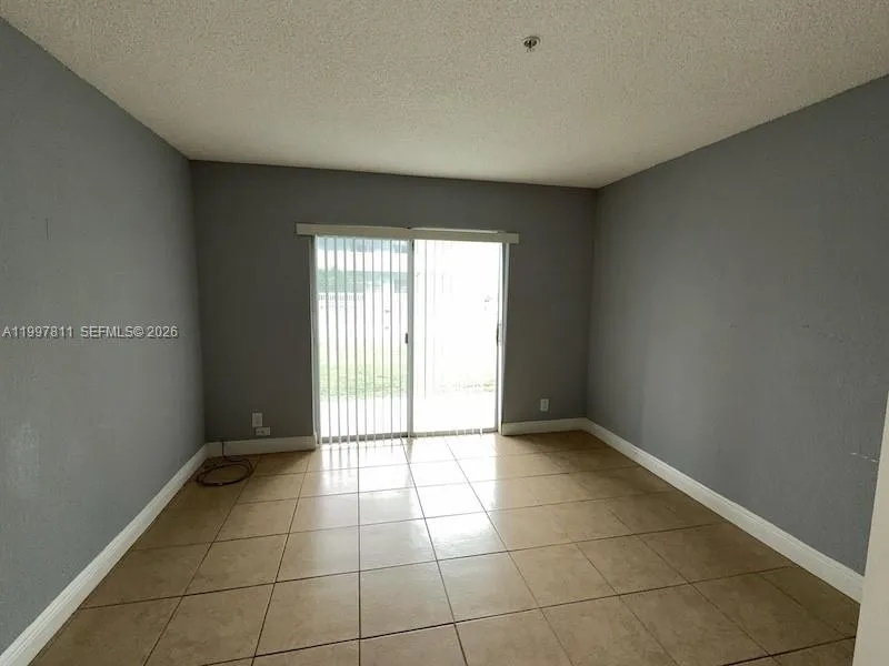 Listing  4251 NW 5th Street 108, Plantation, FL 33317, Plantation, FL 33317