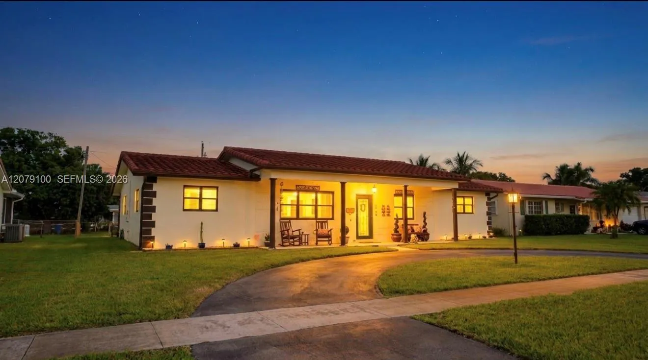 Listing  4301 Adams Street, Hollywood, FL 33021, Hollywood, FL 33021