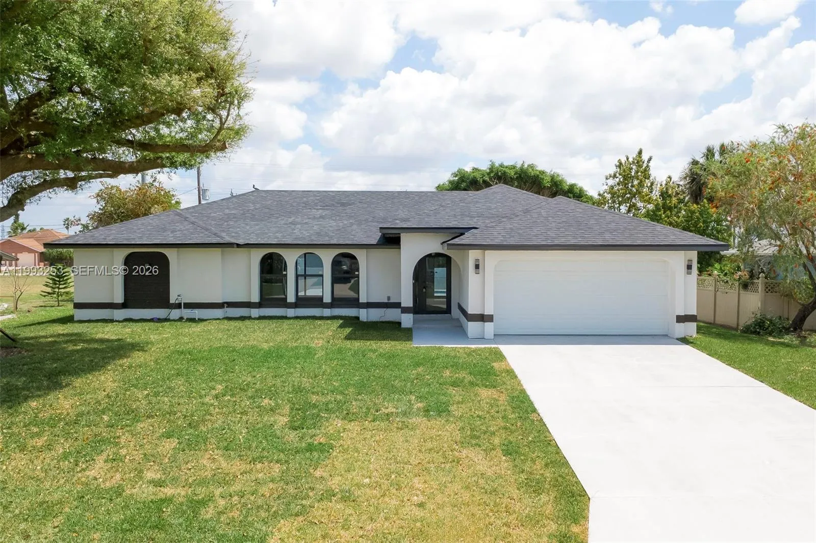 Listing  4305 SW 1st Avenue, Cape Coral, FL 33914, Cape Coral, FL 33914