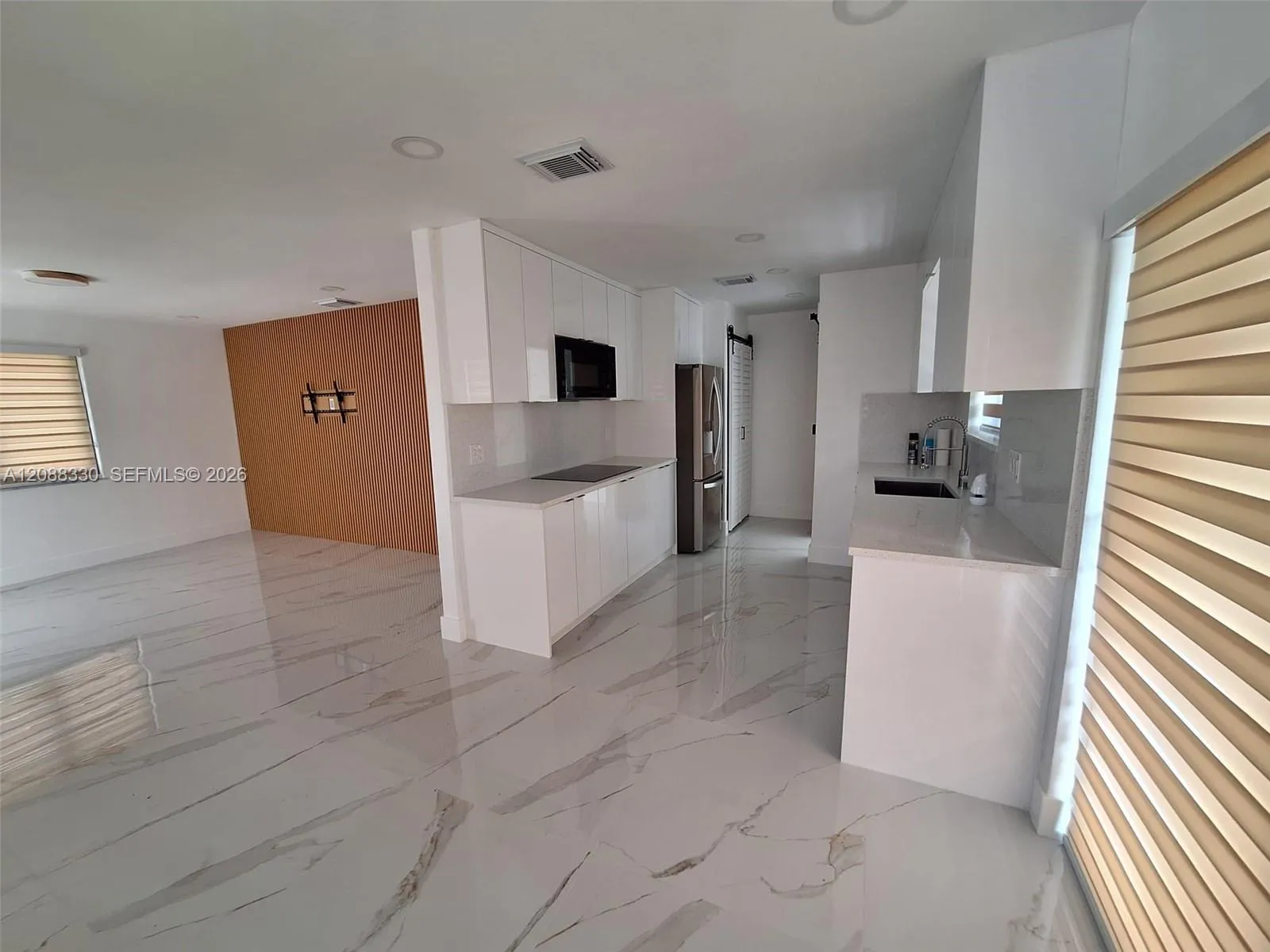 View details of listing 432 NW 15th Street, Florida City, FL 33034 Florida City with MLS#