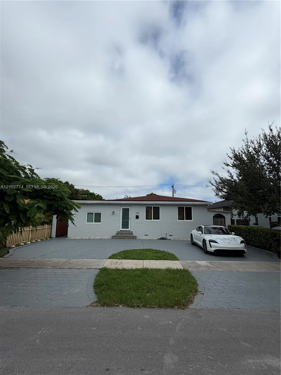 Listing  4335 SW 10th Street, Miami, FL 33134, Miami, FL 33134