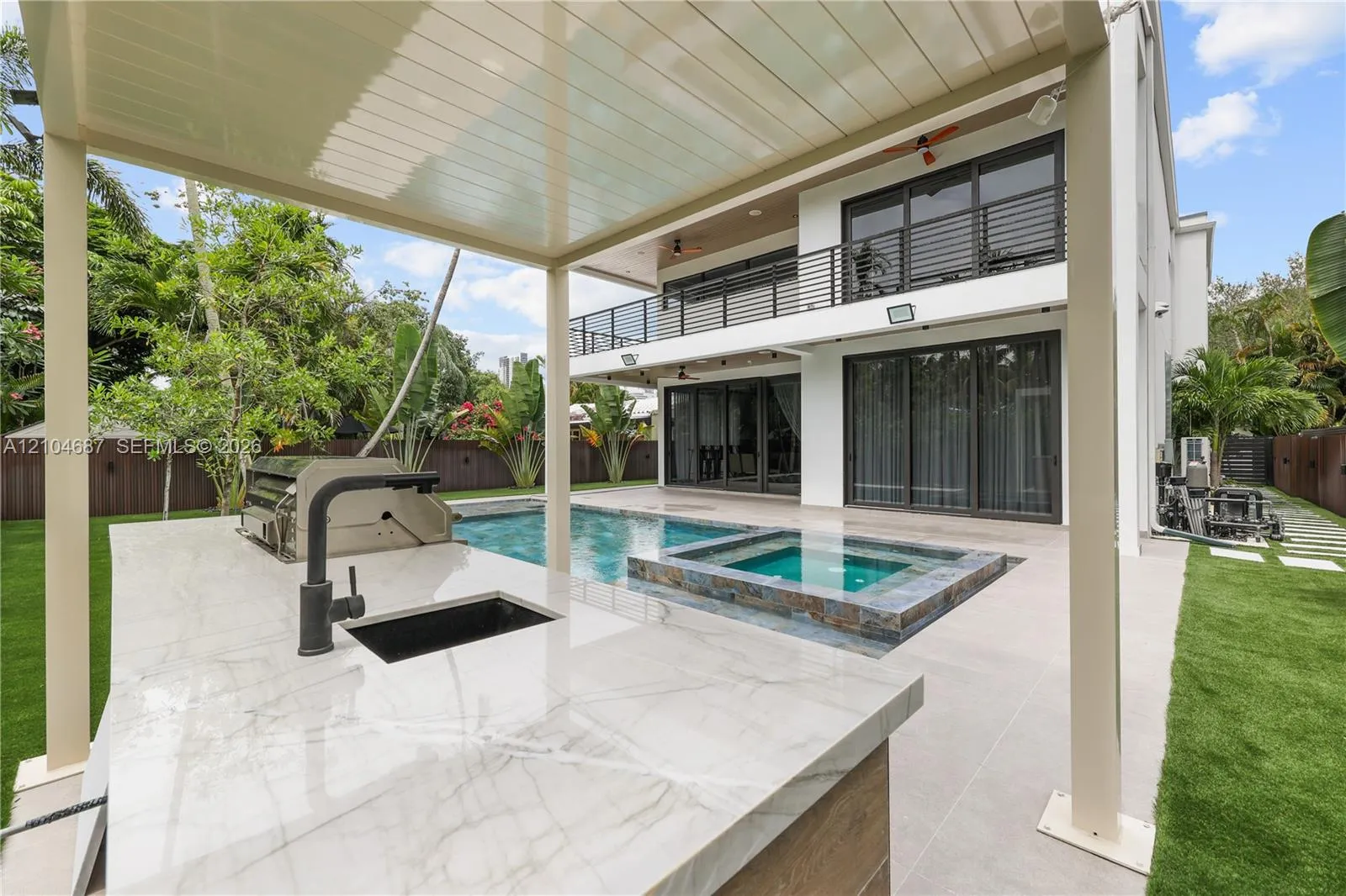 Listing  436 NE 10th Avenue, Fort Lauderdale, FL 33301, Fort Lauderdale, FL 33301