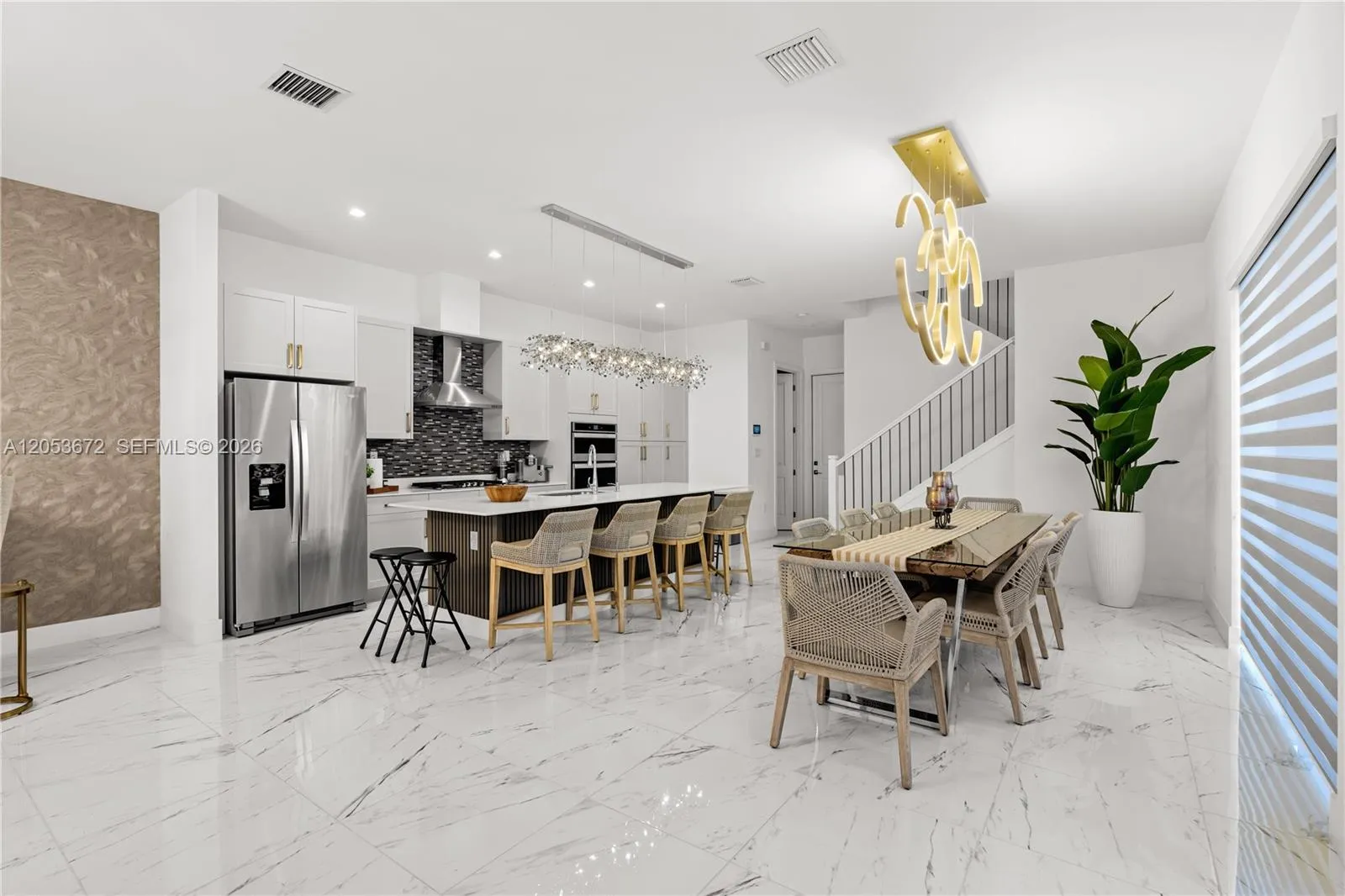 Listing  4374 NW 81st Avenue, Doral, FL 33166, Doral, FL 33166