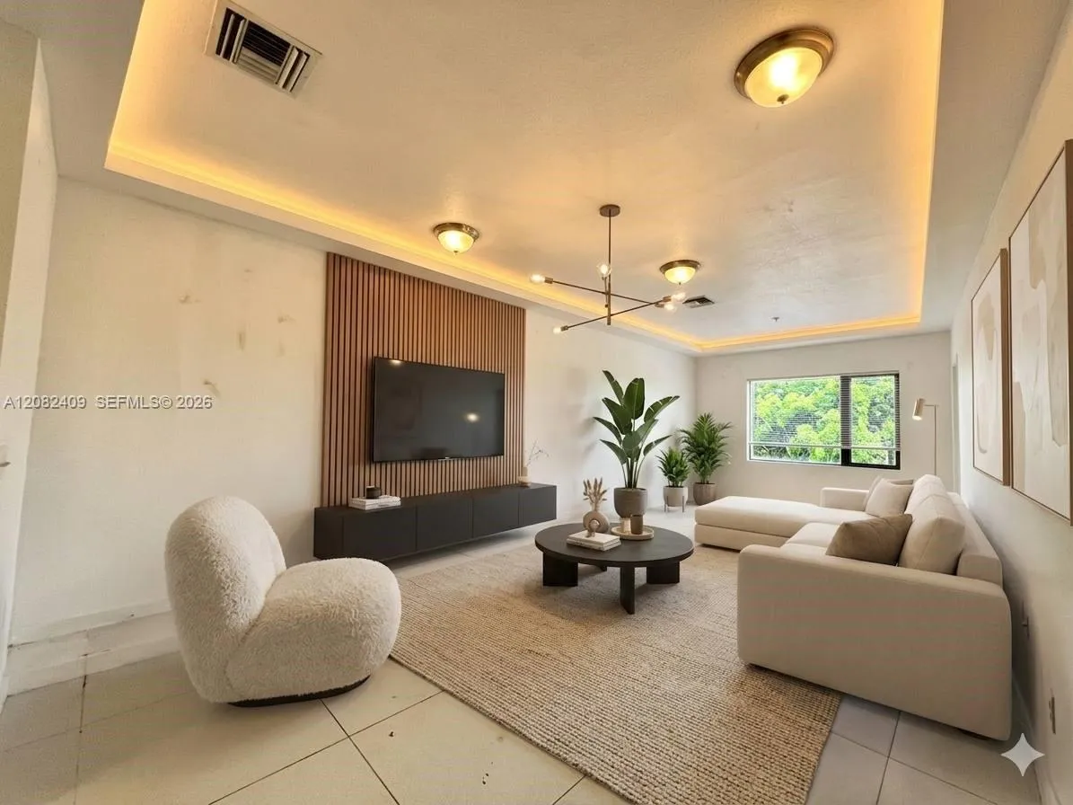 View details of listing 440 E 27th Street 206, Hialeah, FL 33013 Hialeah with MLS#