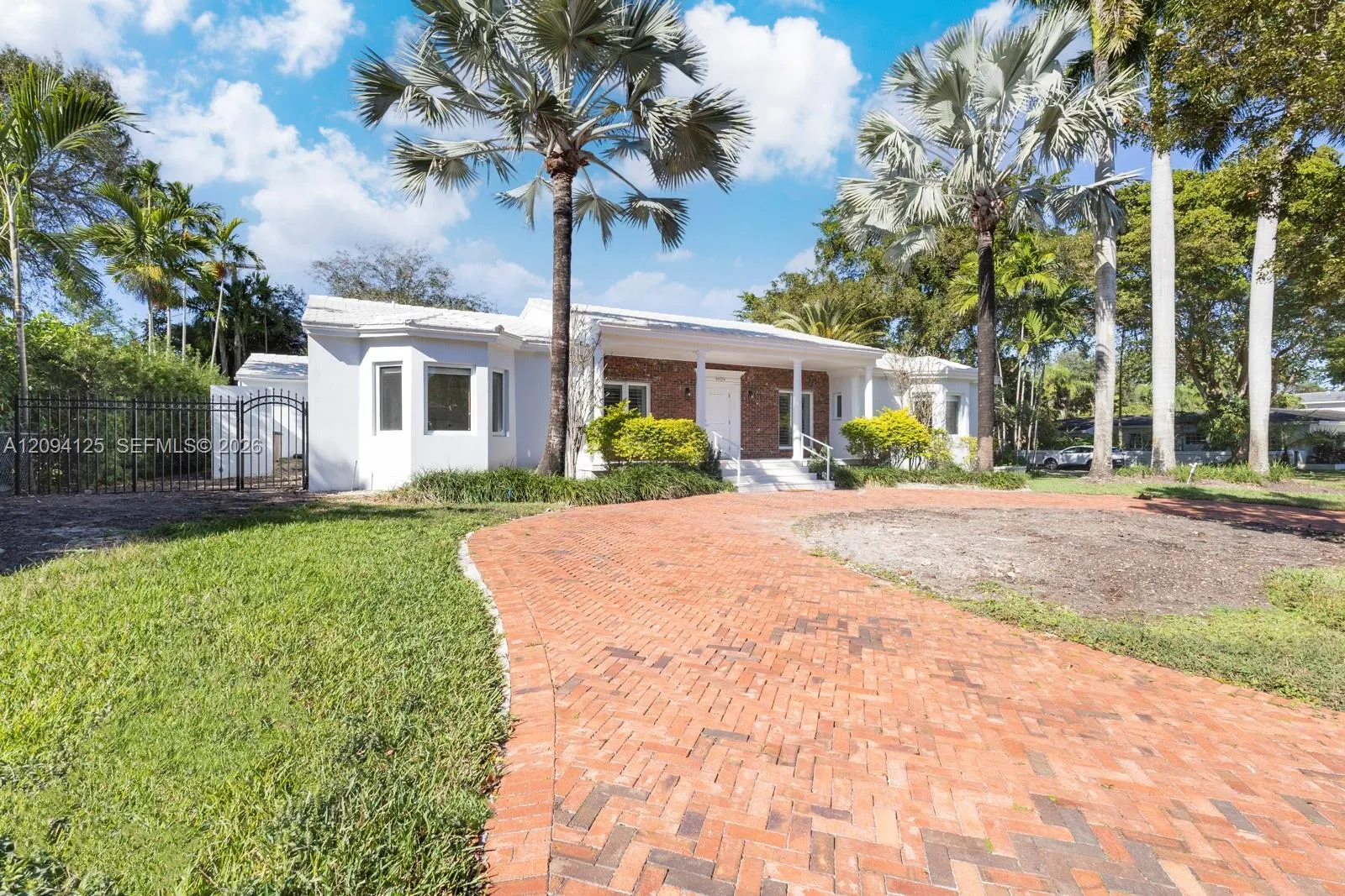 Listing  4404 Alhambra Circle, Coral Gables, FL 33146, Coral Gables, FL 33146