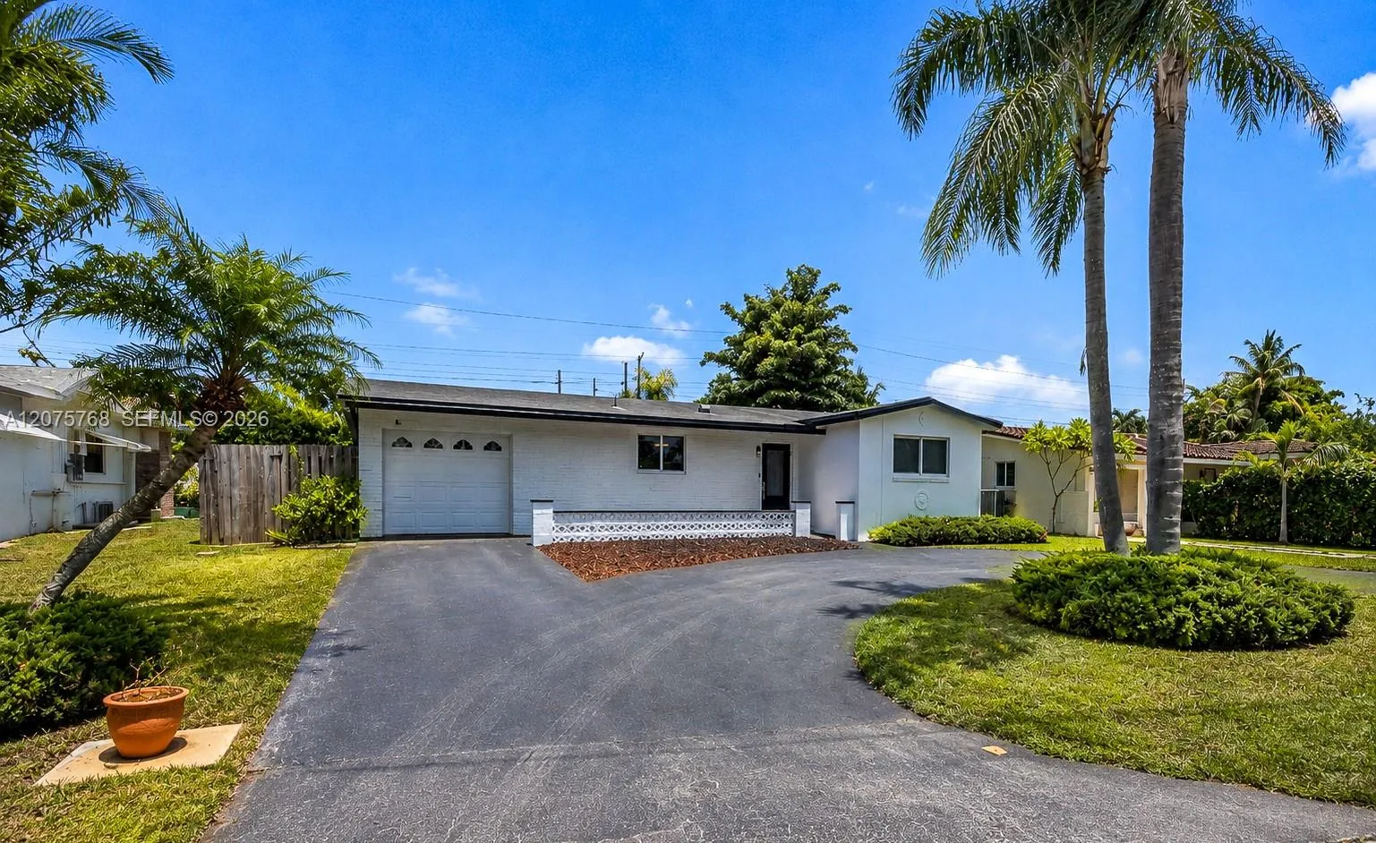 Listing  4448 SW 37th Avenue, Dania Beach, FL 33312, Dania Beach, FL 33312