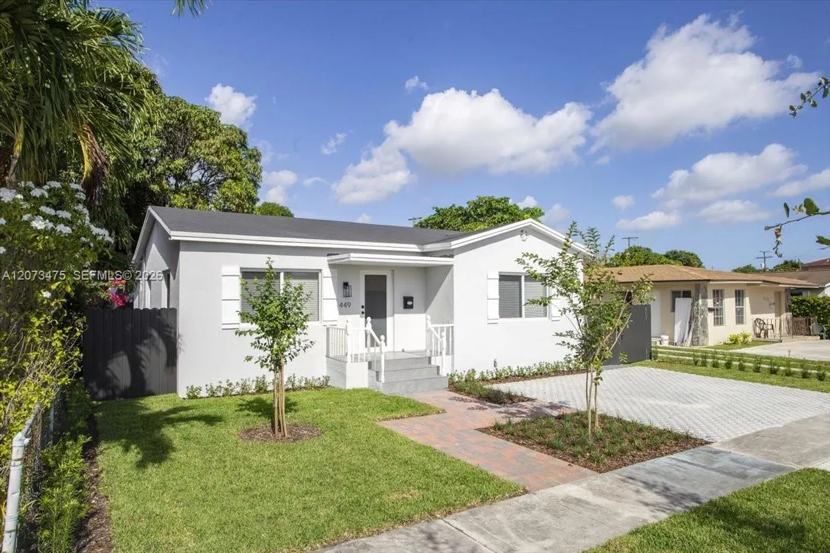 Listing  449 E 10th Street, Hialeah, FL 33010, Hialeah, FL 33010