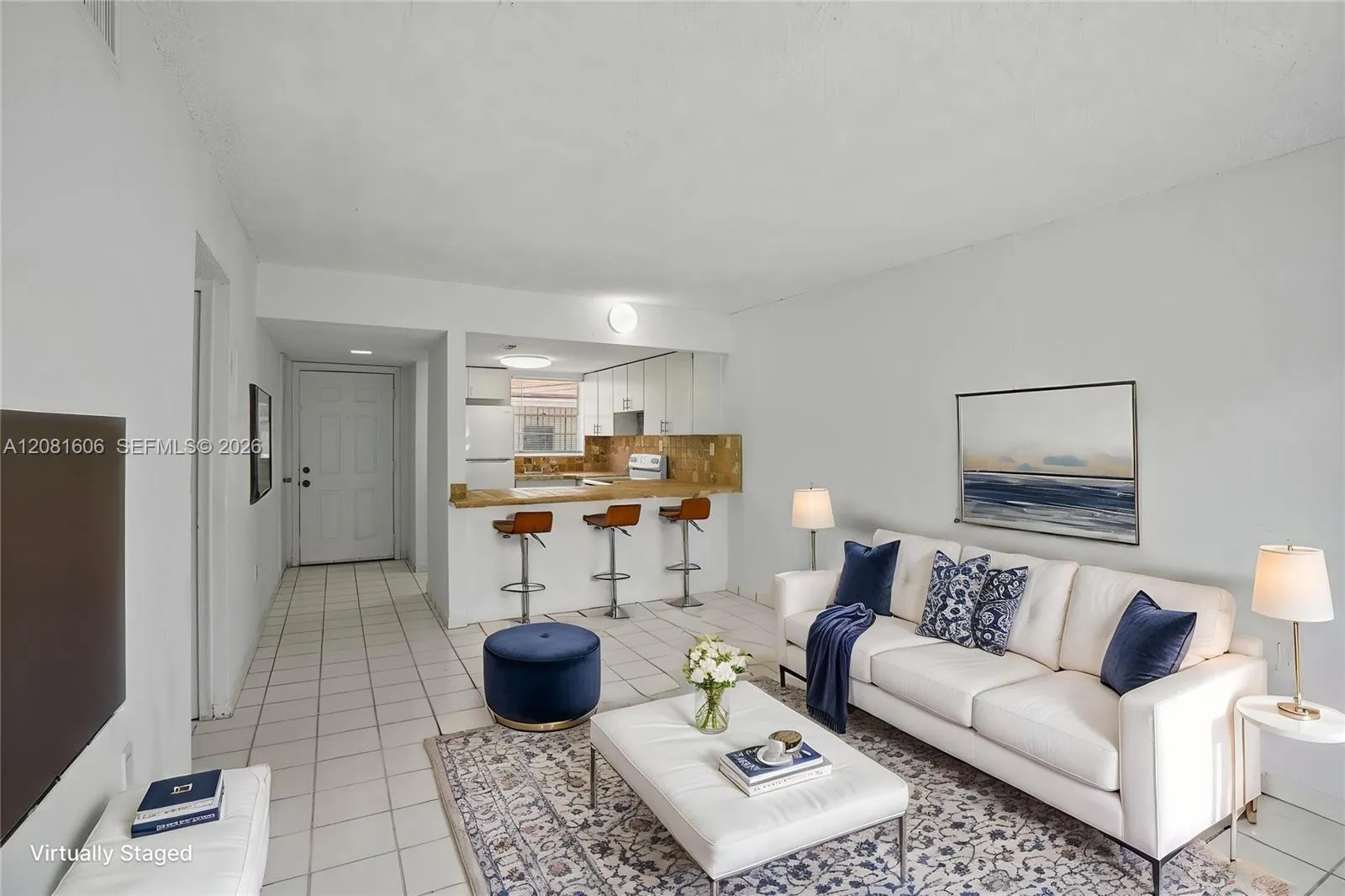 View details of listing 461 SW 7th Street 4, Miami, FL 33130 Miami with MLS# 
