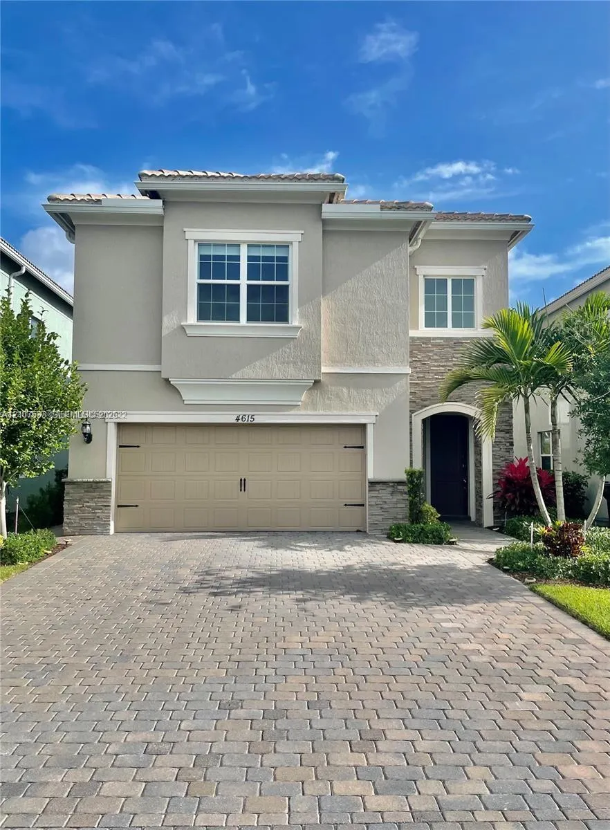 Listing  4615 Greenway Drive, Hollywood, FL 33021, Hollywood, FL 33021