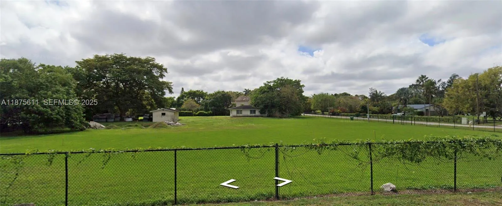 View details of listing 4650 SW 126th Avenue, Southwest Ranches, FL 33330 Southwest Ranches with MLS#