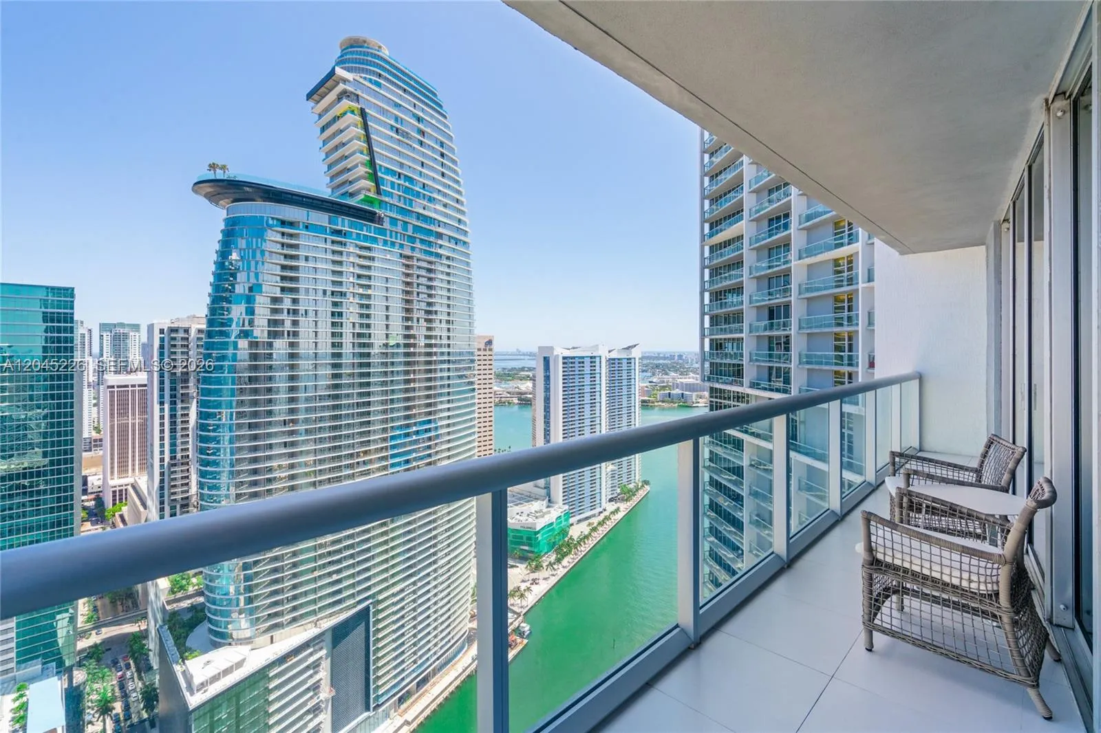 Listing  475 Brickell Avenue 4315, Miami, FL 33131, Miami, FL 33131