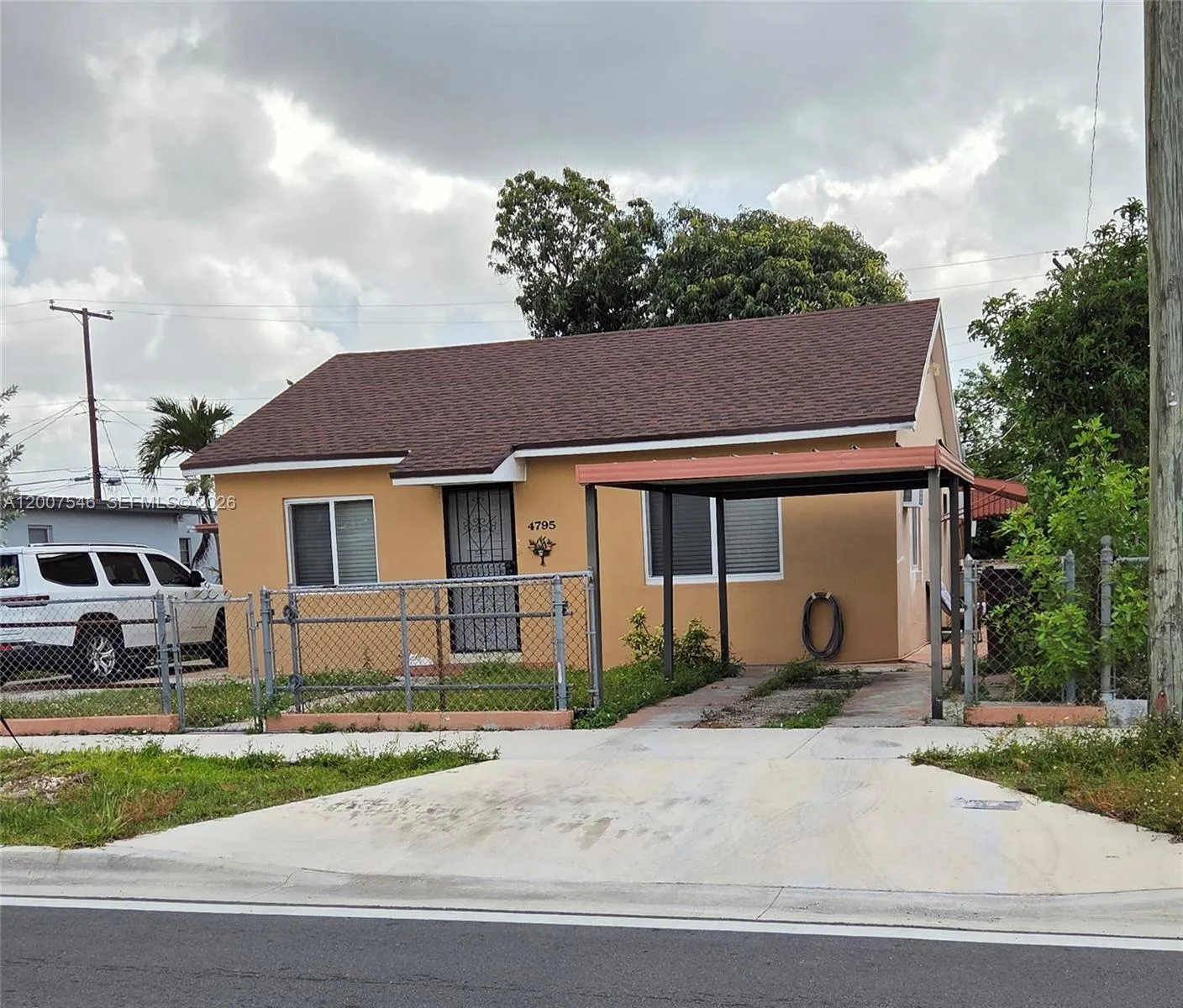 Listing  4795 E 8th Court, Hialeah, FL 33013, Hialeah, FL 33013