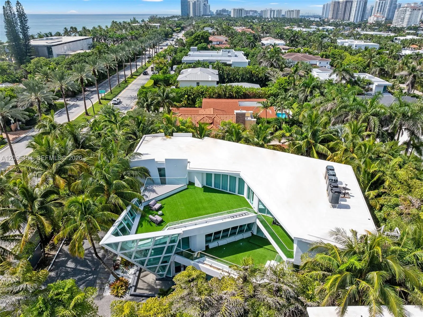 View details of listing 480 Ocean Boulevard, Golden Beach, FL 33160 Golden Beach with MLS#
