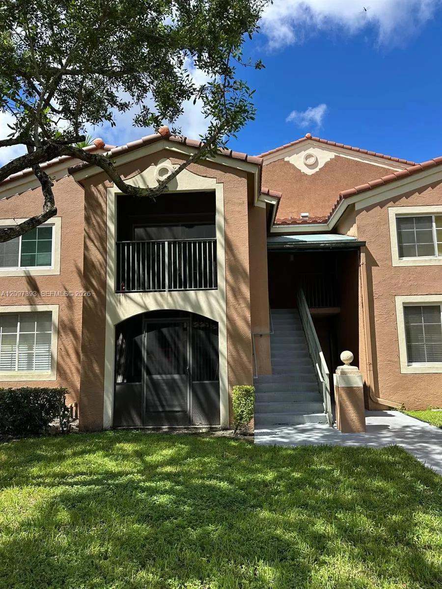 View details of listing 4820 N State Road 7 10207, Coconut Creek, FL 33073 Coconut Creek with MLS#