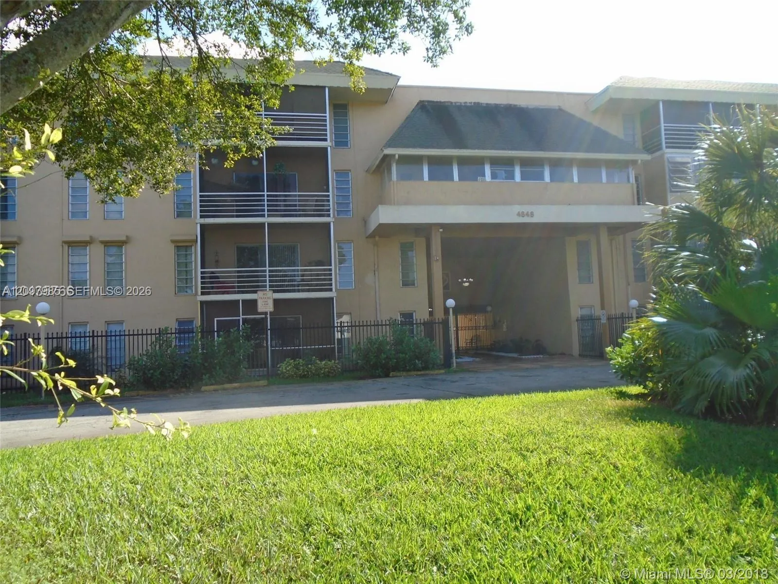 View details of listing 4848 NW 24th Court 429, Lauderdale Lakes, FL 33313 Lauderdale Lakes with MLS# 